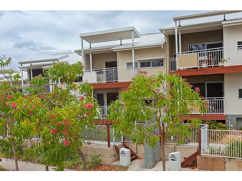 104 Grande Avenue, Springfield Lakes QLD 4300