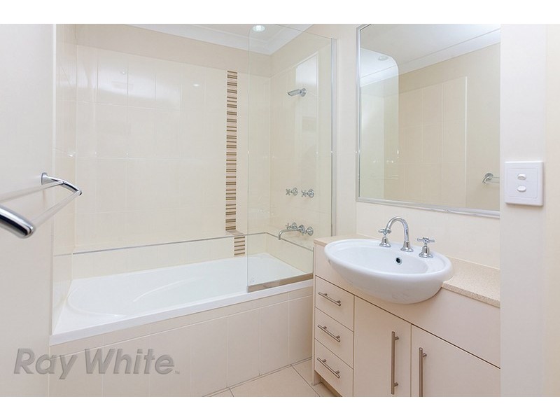 104 Grande Avenue, Springfield Lakes QLD 4300