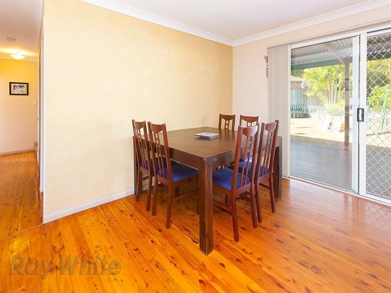 25 Ravenswood Lane, Springfield QLD 4300