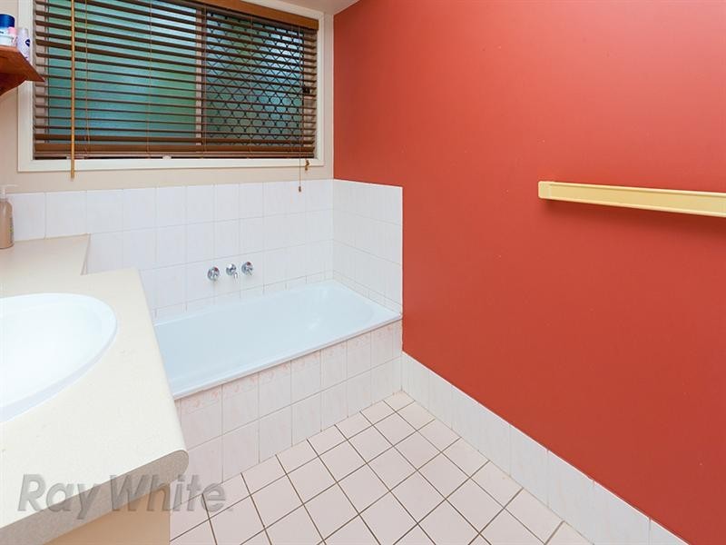 22 Lilly Street, Springfield QLD 4300