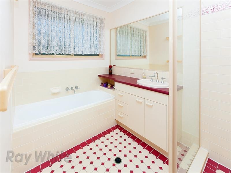 11 Montcliff Court, Springfield QLD 4300