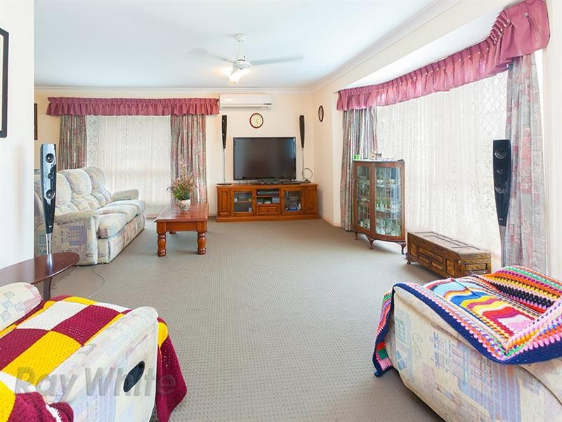 11 Montcliff Court, Springfield QLD 4300