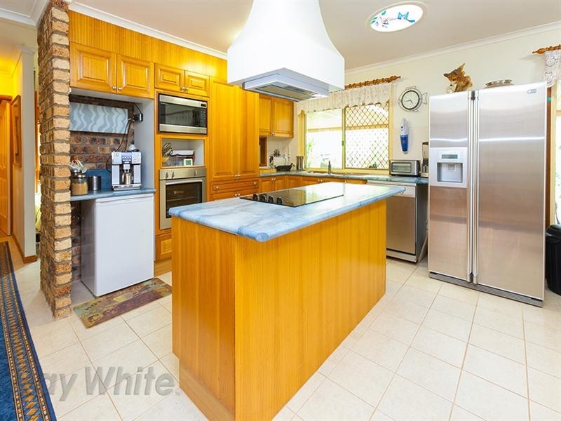 46 Fiona Street, Bellbird Park QLD 4300