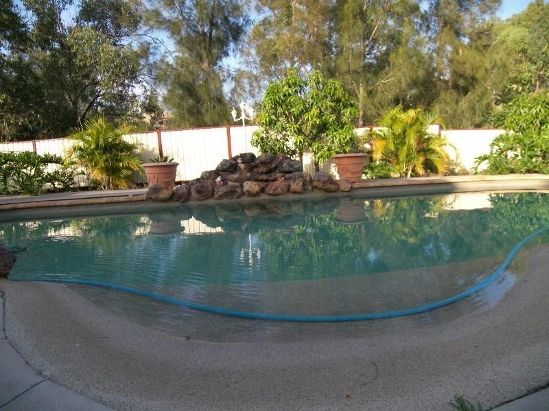 6 Santolina Place, Sinnamon Park QLD 4073