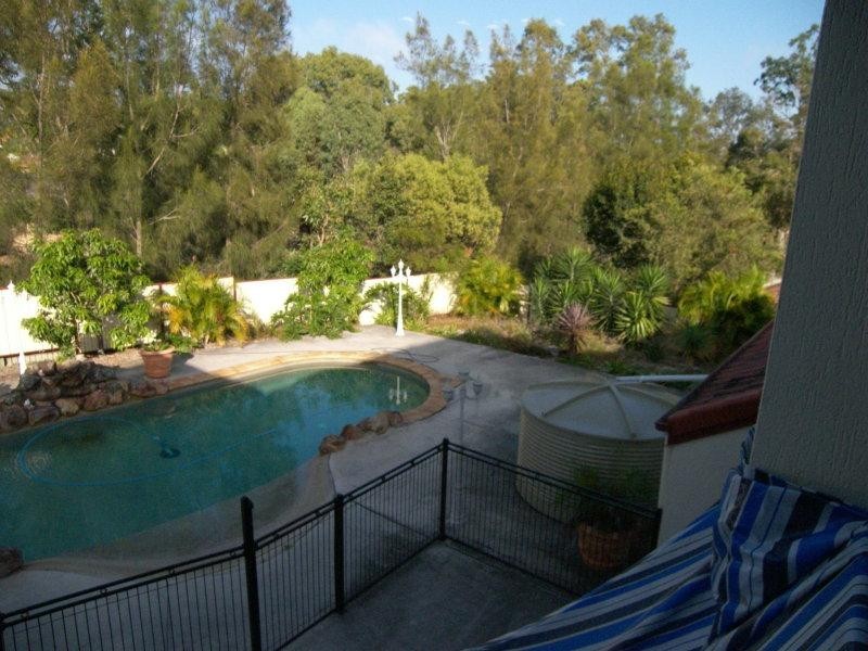 6 Santolina Place, Sinnamon Park QLD 4073