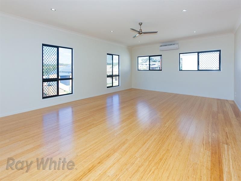 24 Brock Drive, Springfield Lakes QLD 4300