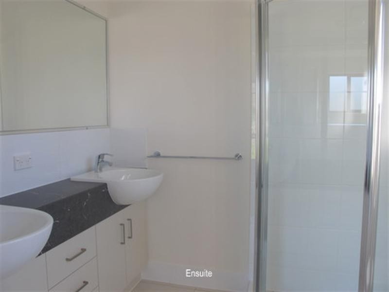 45 Waterside Drive, Springfield Lakes QLD 4300
