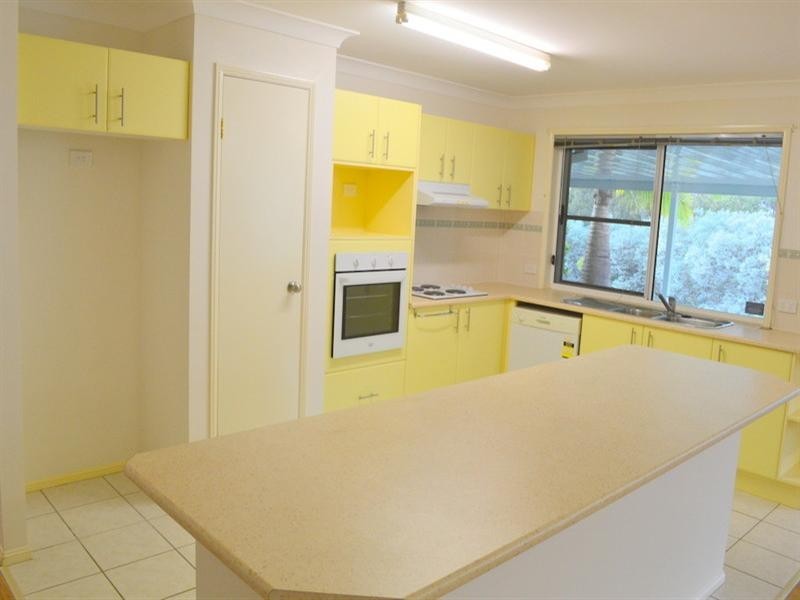 18 Grand South Circuit, Springfield Lakes QLD 4300