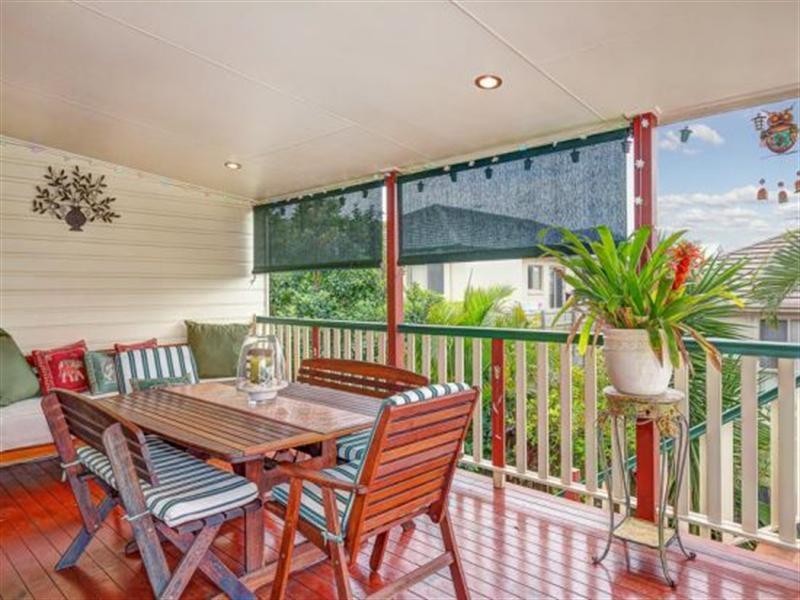 5 Cruiser Close, Springfield Lakes QLD 4300