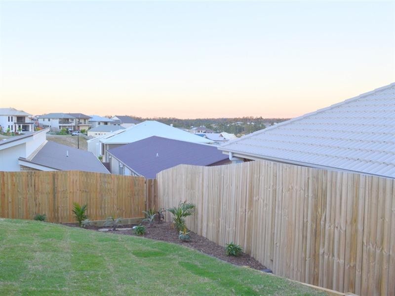35 Opperman Drive, Springfield Lakes QLD 4300