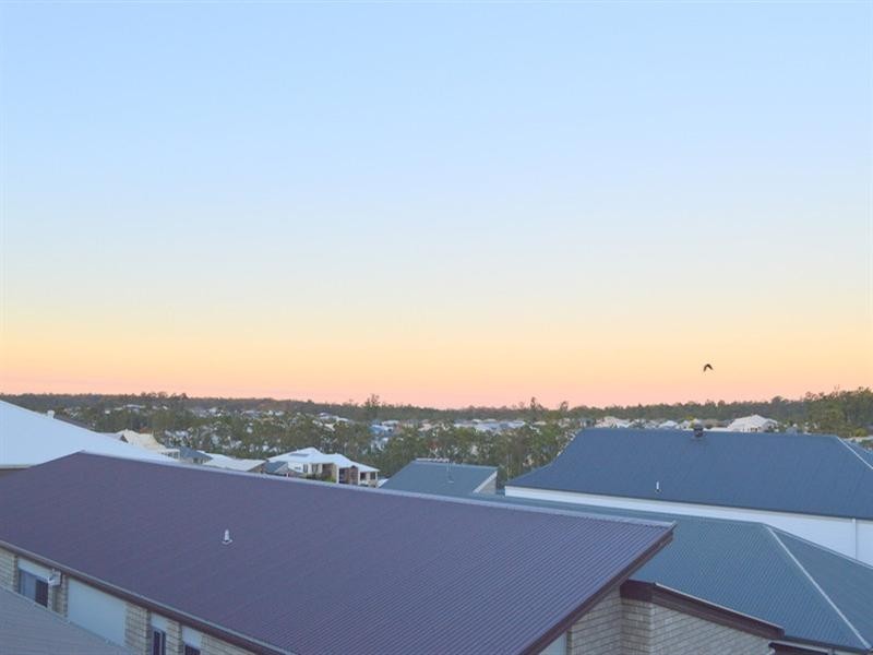 35 Opperman Drive, Springfield Lakes QLD 4300