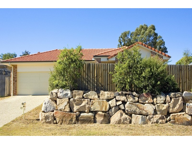 12 Dove Place, Springfield QLD 4300