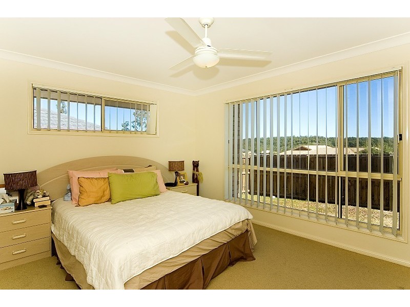 12 Dove Place, Springfield QLD 4300