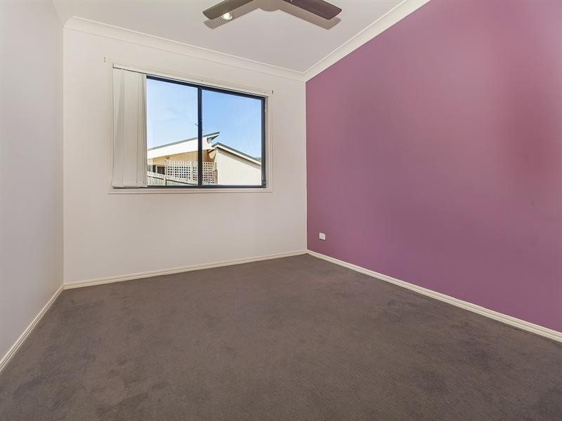 16 Greenwood Street, Springfield Lakes QLD 4300