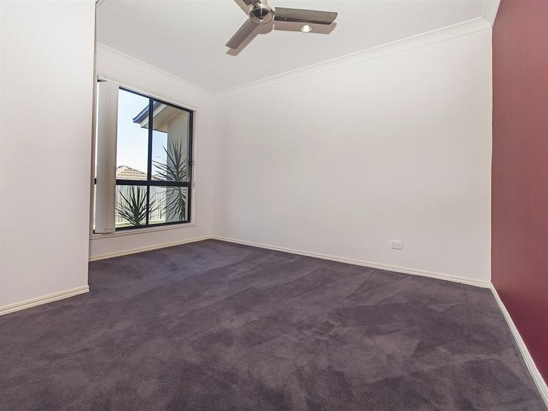 16 Greenwood Street, Springfield Lakes QLD 4300