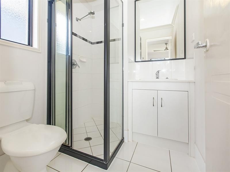 16 Greenwood Street, Springfield Lakes QLD 4300