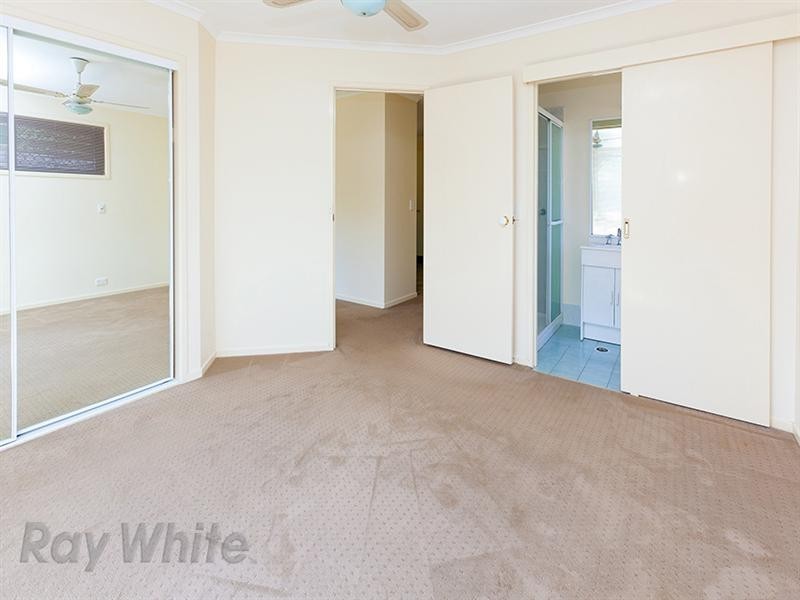 6 Karalla Court, Camira QLD 4300
