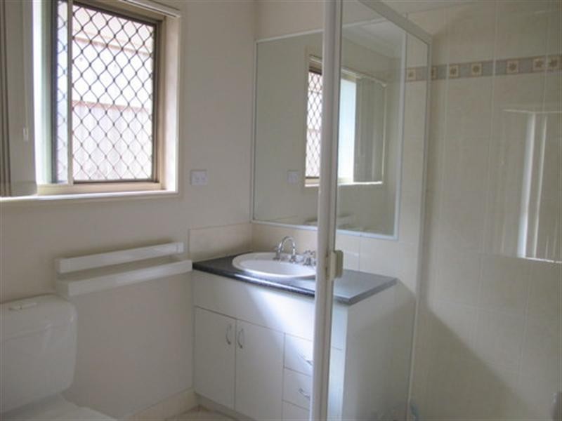 6 Apollo Place, Springfield Lakes QLD 4300