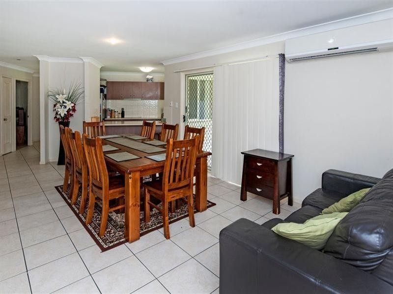 11 Barnes Court, Redbank QLD 4301
