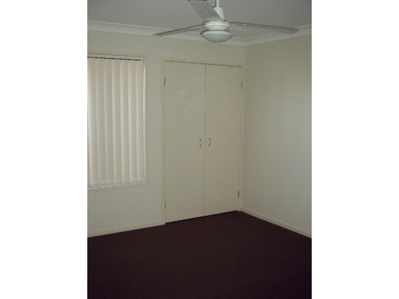 5 Jasper Place, Springfield QLD 4300