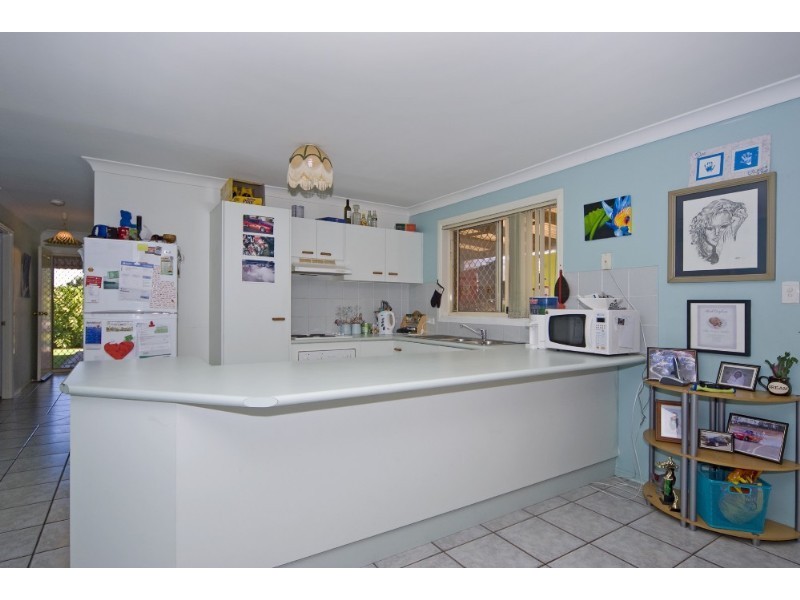 28 Ravenswood La, Springfield QLD 4300
