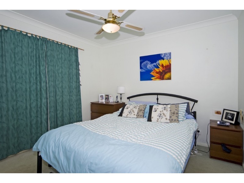 28 Ravenswood La, Springfield QLD 4300