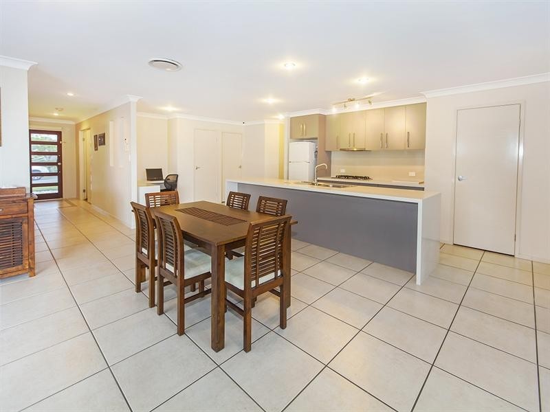 14 Amadeus Circuit, Springfield Lakes QLD 4300