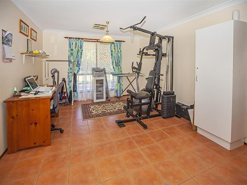 342 Old Logan Road, Camira QLD 4300