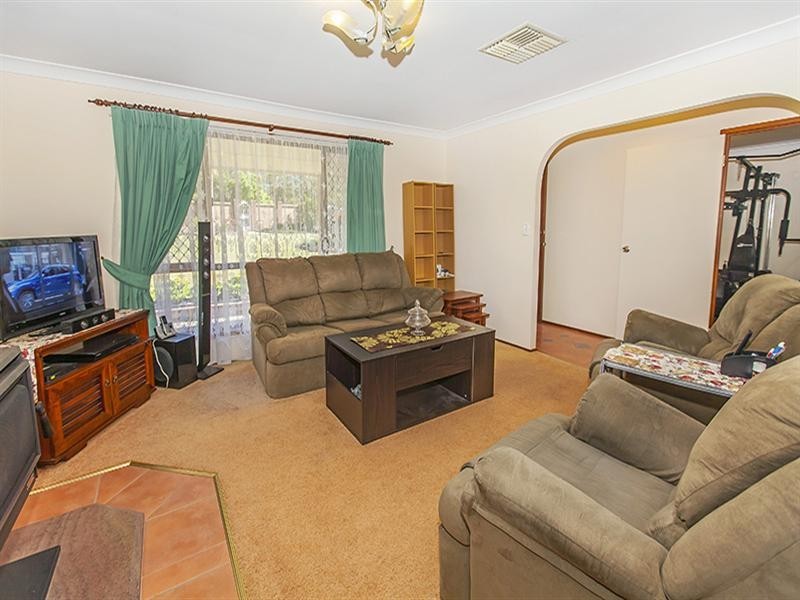 342 Old Logan Road, Camira QLD 4300
