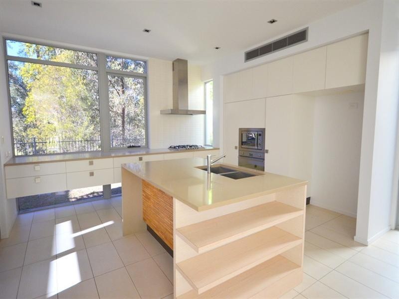 13 Spyglass Lane, Brookwater QLD 4300