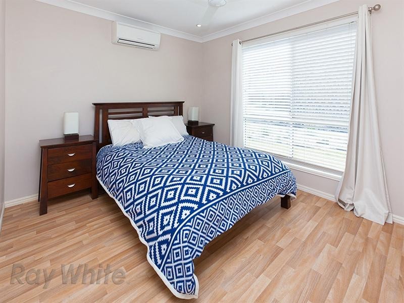 4 Lorraine Street, Camira QLD 4300