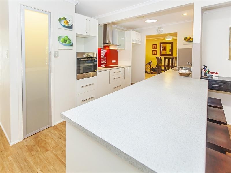 4 Pitman Court, Camira QLD 4300