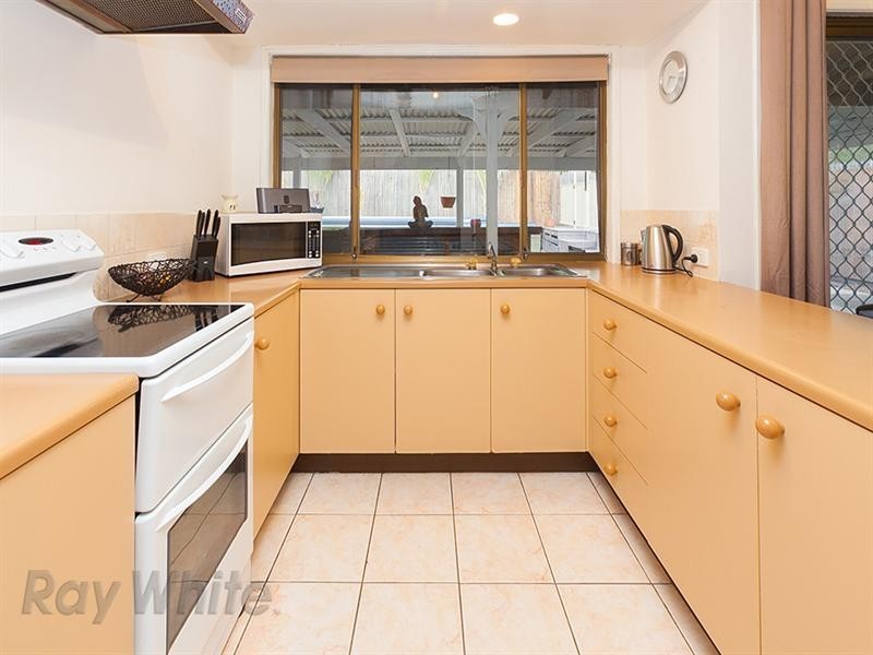 23 Bluegum Drive, Camira QLD 4300