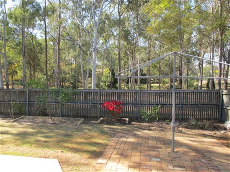 11 Pickering Street, Riverview QLD 4303