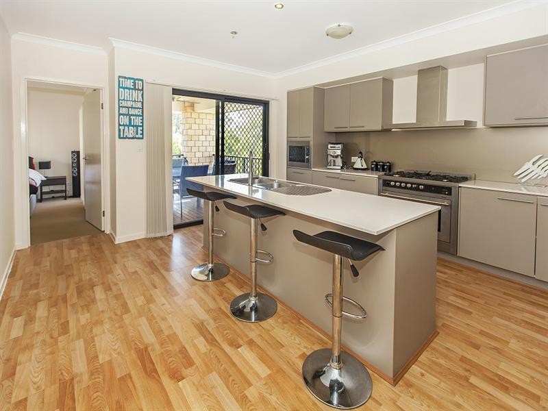 16 Morialta Street, Springfield Lakes QLD 4300