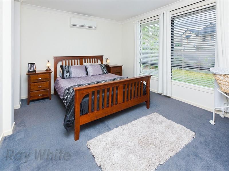 24 Hyde Avenue, Springfield Lakes QLD 4300