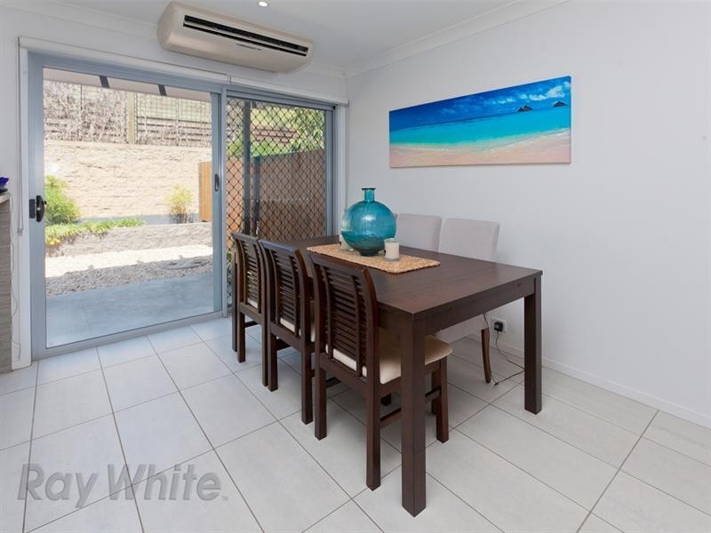 4 Ellerston Avenue, Brookwater QLD 4300