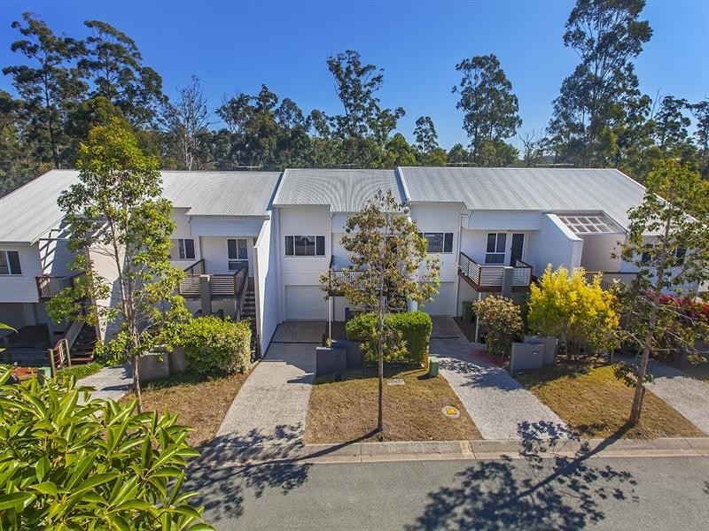 13 Periwinkle Lane, Springfield Lakes QLD 4300