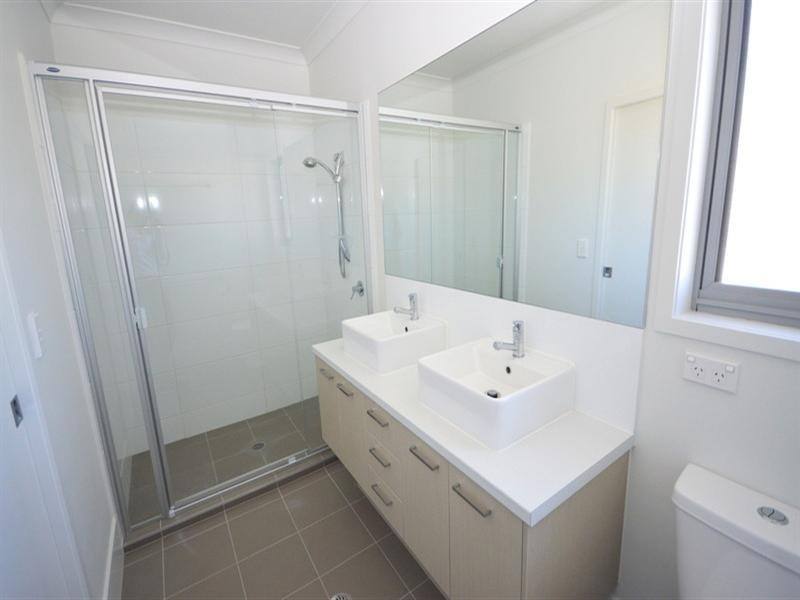 13 Tall Wood Court, Brookwater QLD 4300
