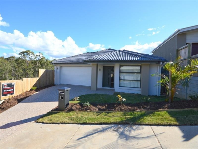 11 Poppy Crescent, Springfield Lakes QLD 4300
