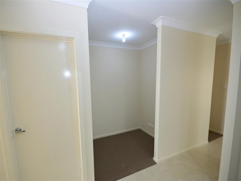 11 Poppy Crescent, Springfield Lakes QLD 4300