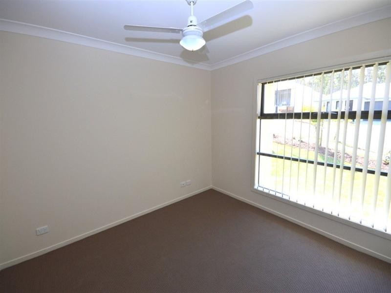 11 Poppy Crescent, Springfield Lakes QLD 4300