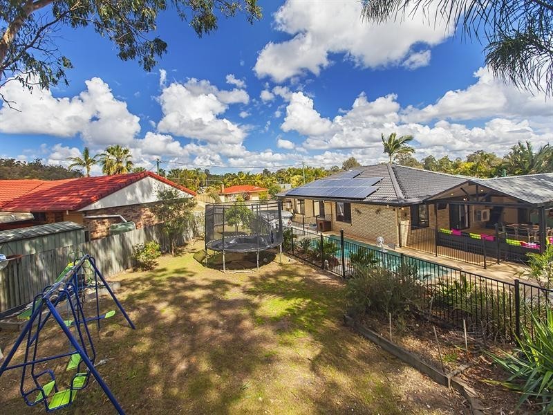 20 Rosa Court, Camira QLD 4300