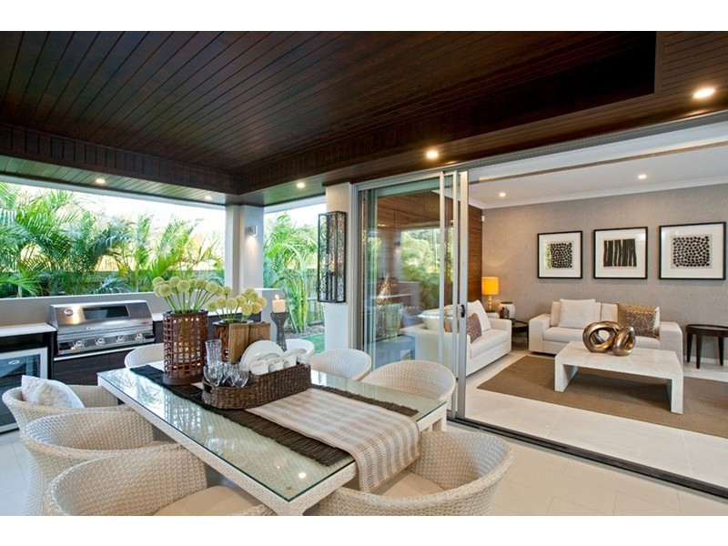 10 Valentine Circuit, Augustine Heights QLD 4300