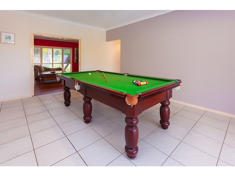 6 Bellevue Place, Springfield Lakes QLD 4300