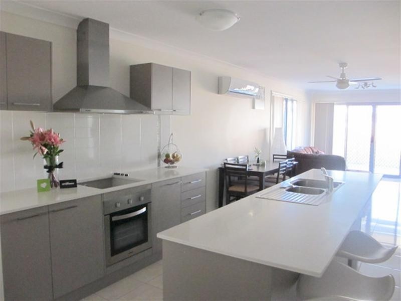 20 Isidore Street, Augustine Heights QLD 4300
