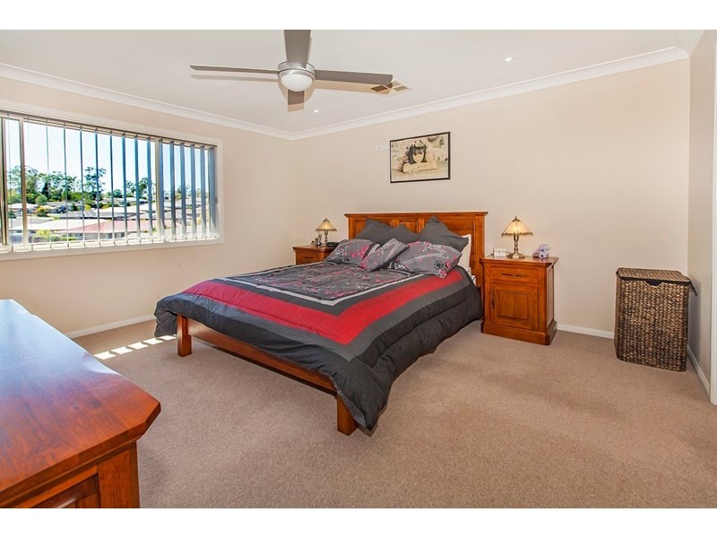 16 Greenview Court, Springfield QLD 4300