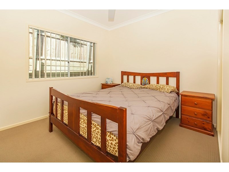 287 Lakeside Avenue, Springfield Lakes QLD 4300