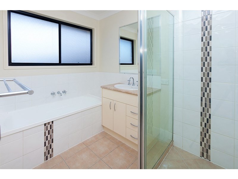3 Clarke Court, Collingwood Park QLD 4301