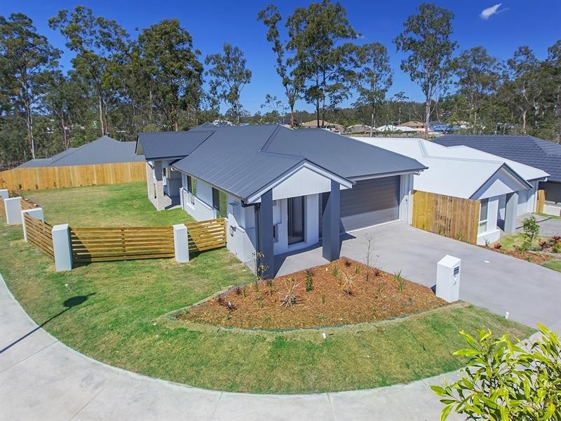 69 Francisca Drive, Augustine Heights QLD 4300